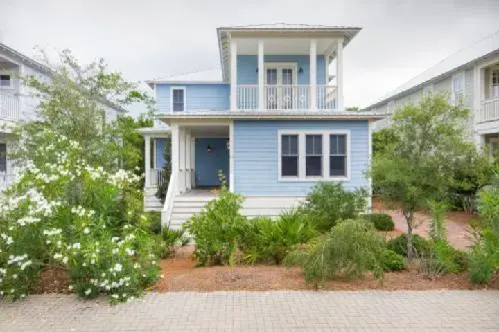 Exterior of 61 Morgans Trail Dicks Beach Retreat Four Bedroom House