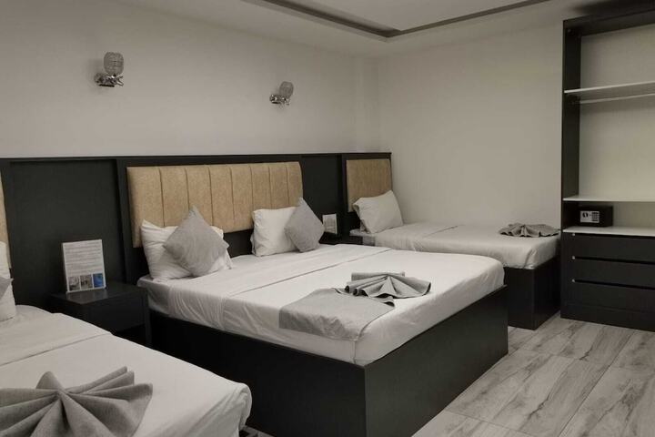 Room 22 of 62