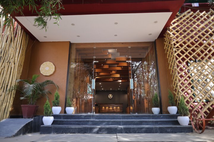 Hotel 2 of 76