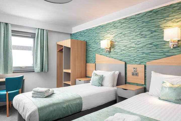 Room 29 of 79