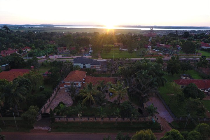 Hotel 60 of 61