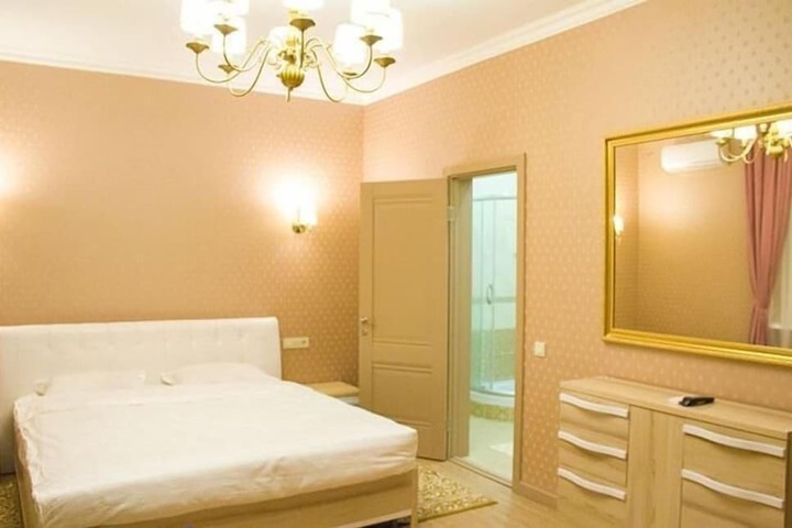 Room 21 of 61