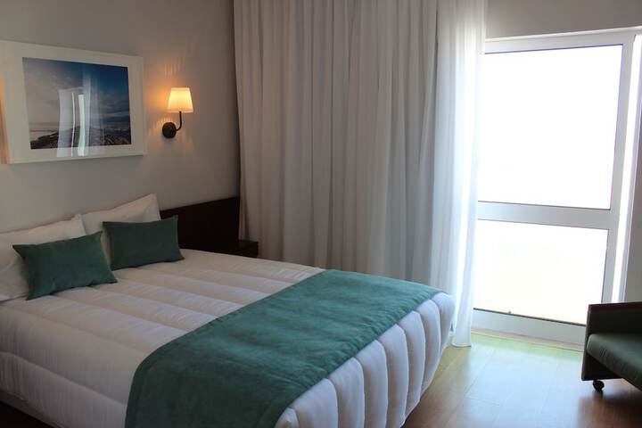 Room 8 of 22