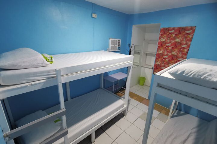 Room 21 of 52