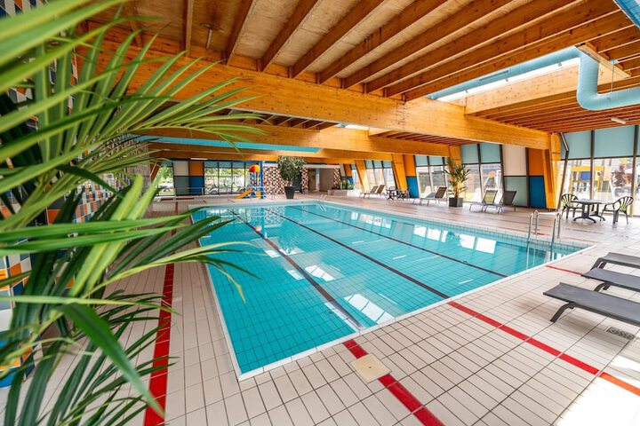 Pool 9 of 40