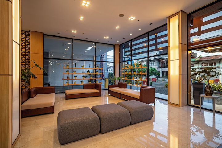 Hotel 3 of 74