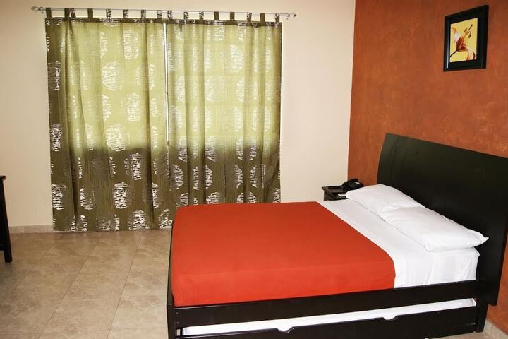 Hotel Marvento Dos in Salinas