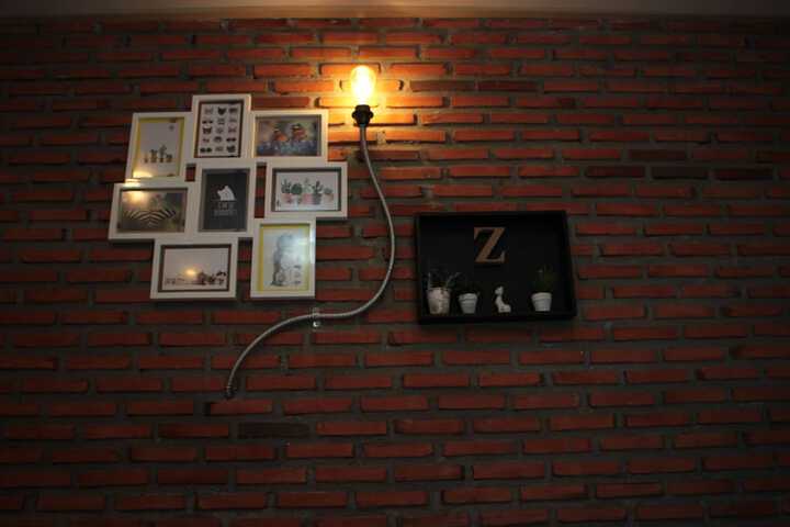 Room 18 of 122
