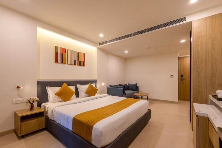 Room 16 of 29