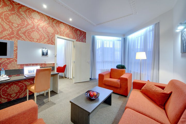 Room 20 of 56