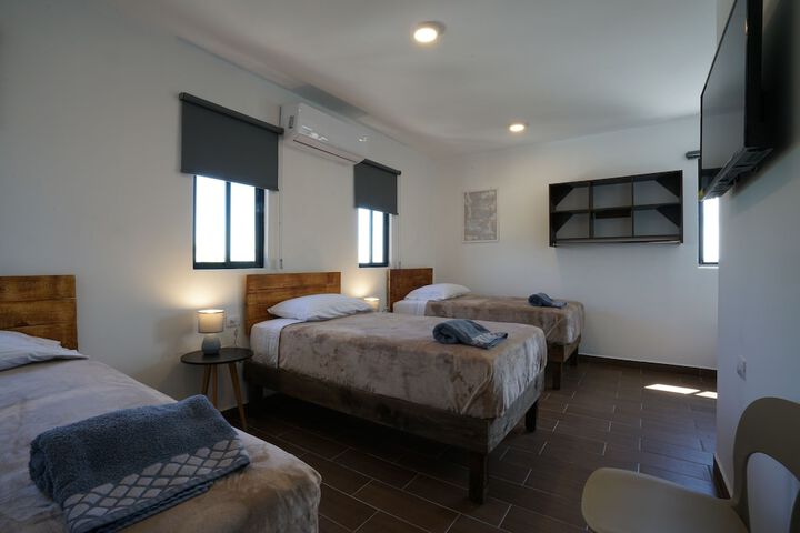 Room 59 of 119