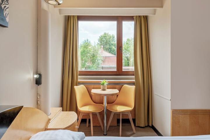 Room 29 of 60