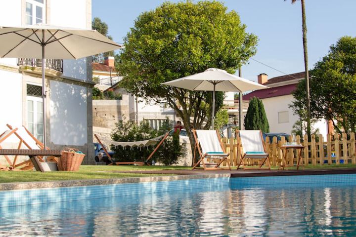 Hotel Pool