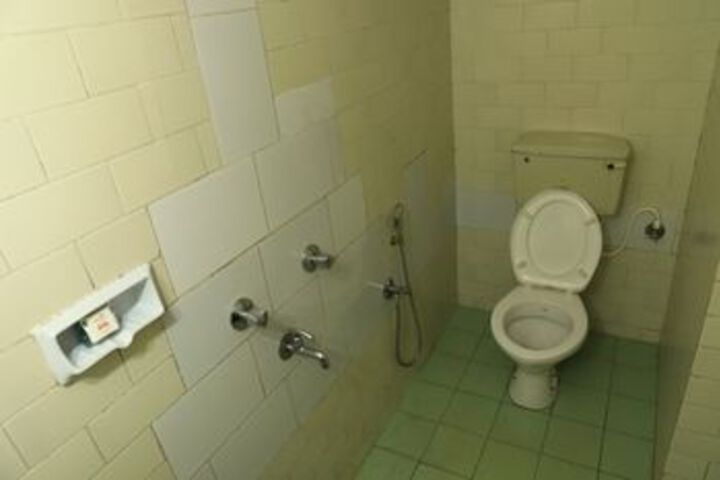 Room 2 of 22