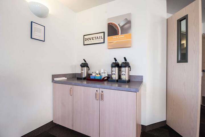 Breakfast/Coffee Service 58 of 70