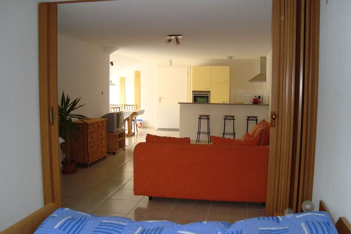 Room 2 of 18