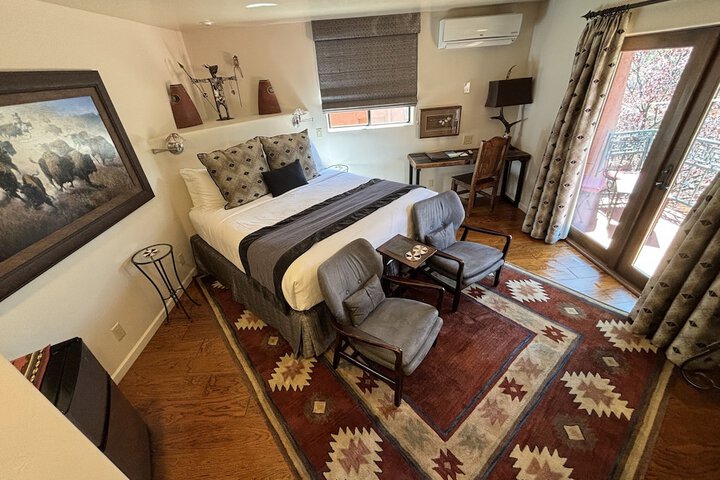 Room 74 of 285