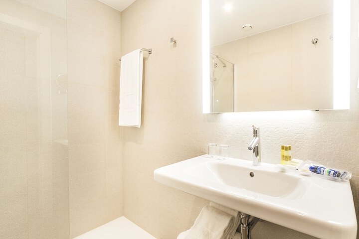 Bath Amenities