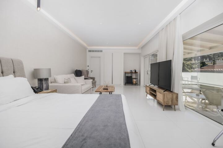 Room 36 of 113