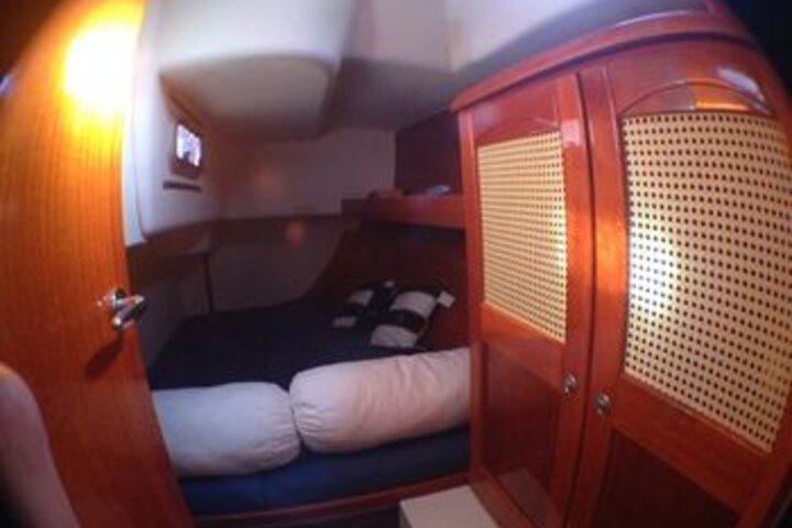 Room 14 of 22