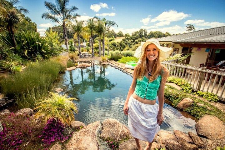 Pool Hotel