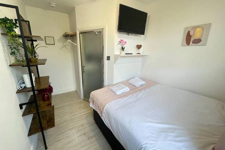 Room 125 of 234