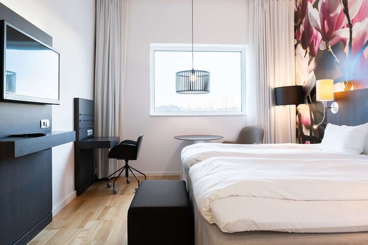 Room 14 of 54