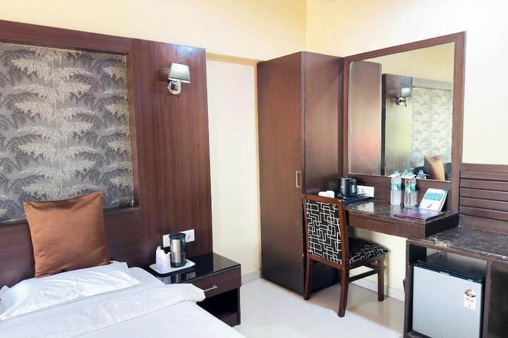 Room 45 of 134