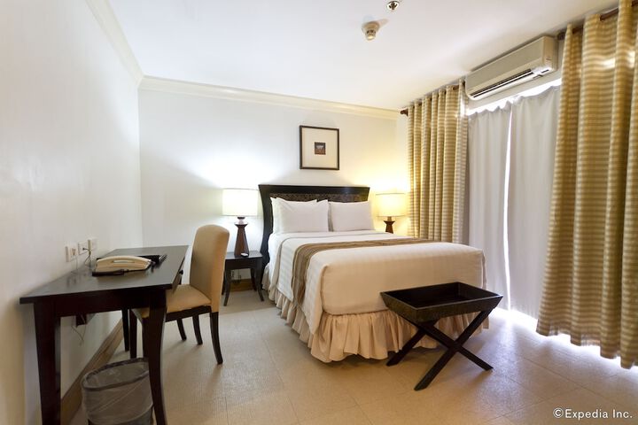 Room 22 of 121