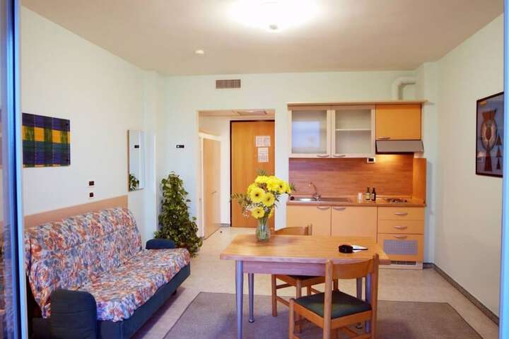 Room 15 of 54