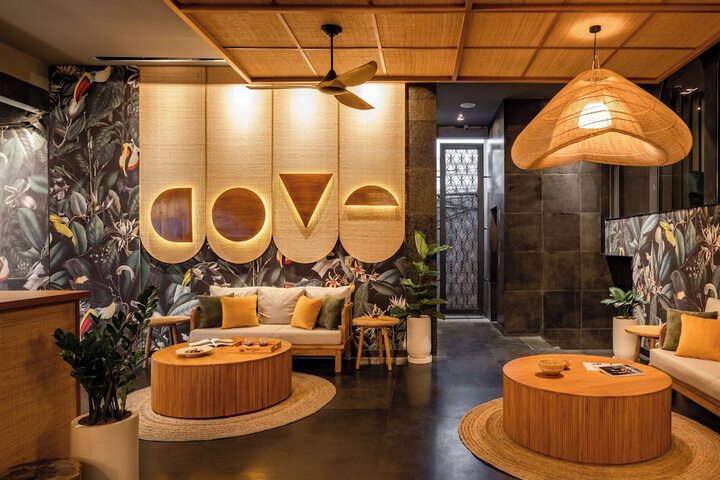 The Isvara by Cove