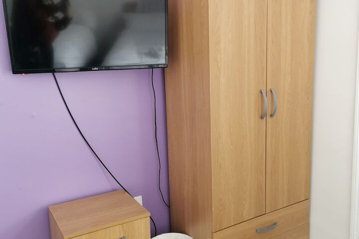 Room 42 of 69