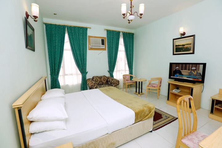 Room 7 of 39