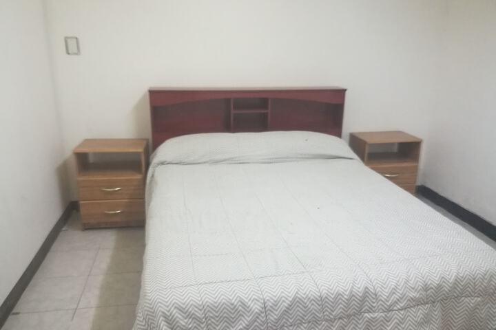 Room 27 of 39