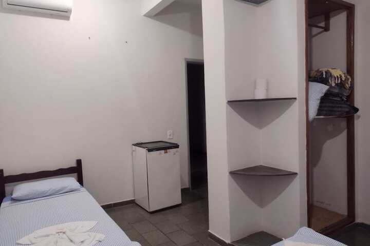 Room 19 of 64