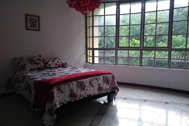 Room 5 of 39