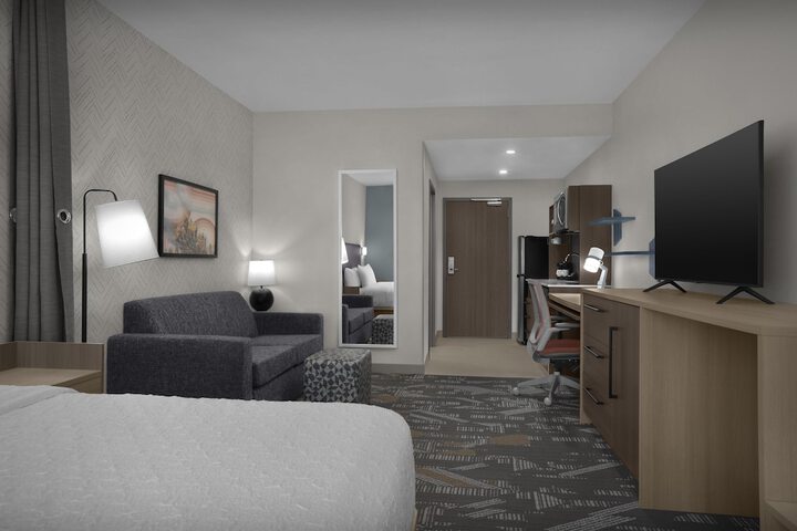 Room 16 of 40