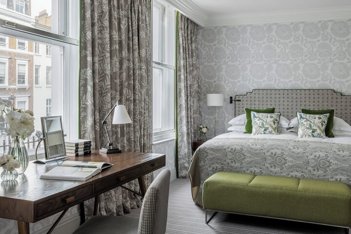 Room 43 of 54
