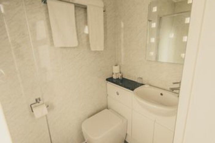Room 3 of 31