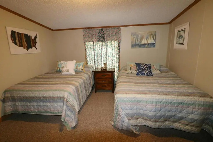 Room 2 of 19