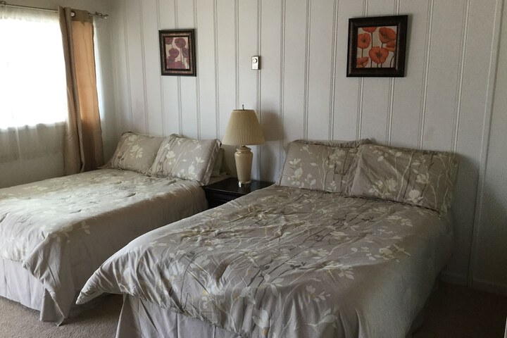 Room 7 of 80