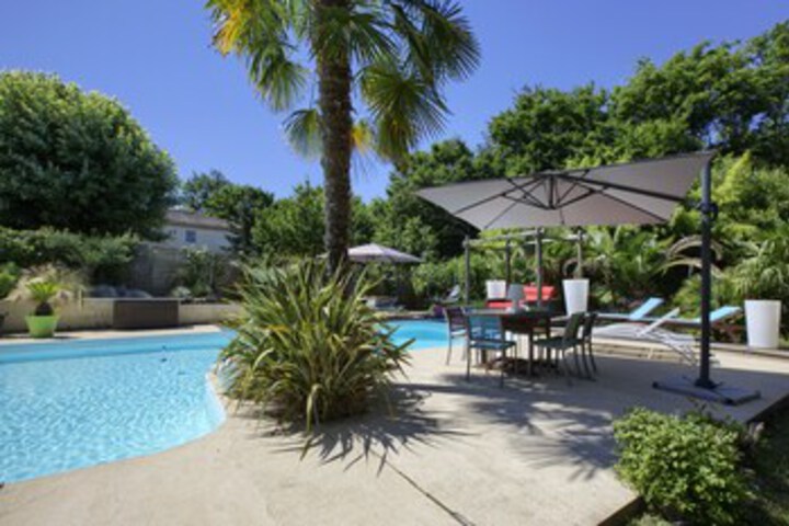 Terrace/Patio 102 of 102