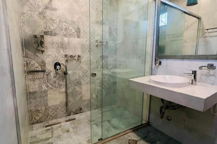 Hotel Ponto Gallery