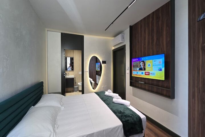 Room 31 of 51
