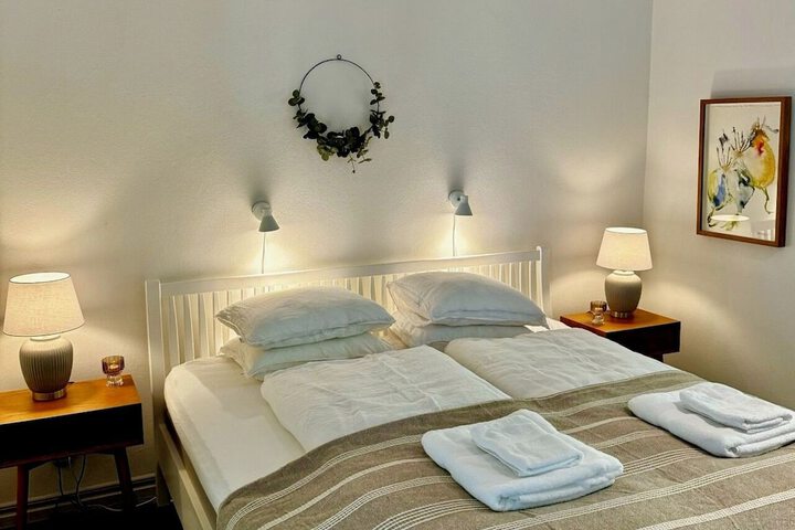 Room 10 of 86