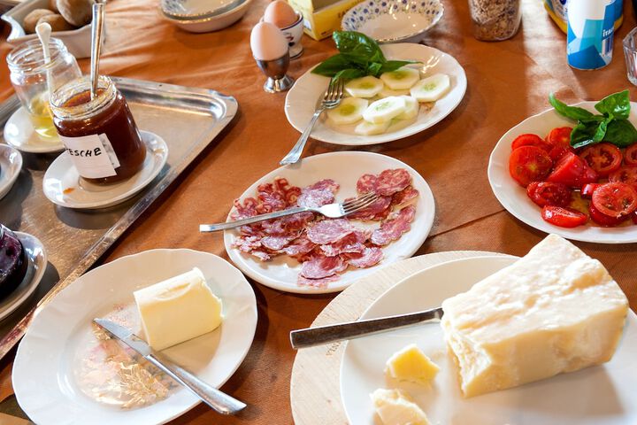 Dining 36 of 43