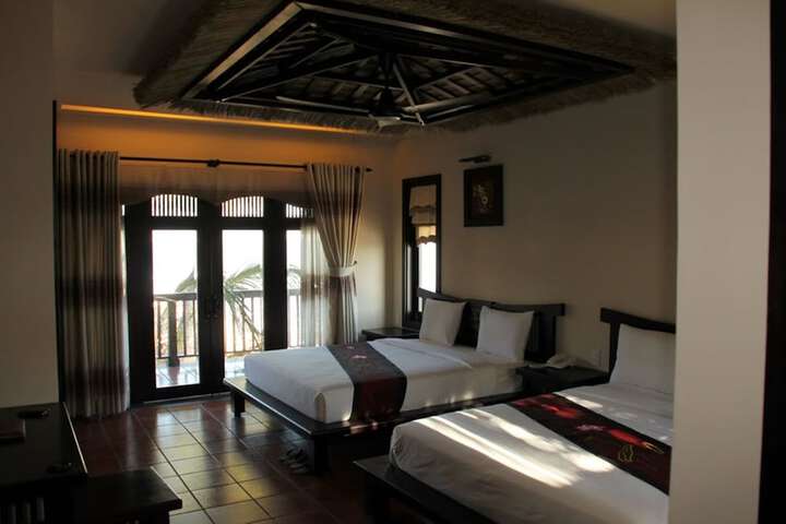 Room 7 of 40