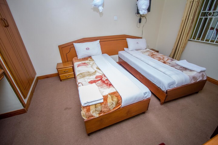 Room 21 of 72