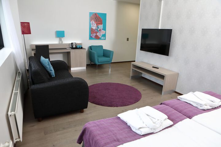 Room 10 of 88