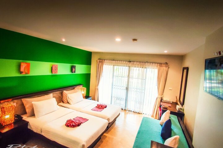 Room 10 of 43